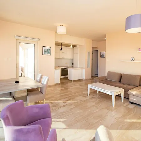 Premium Stan Tre Canne Apartment Budva